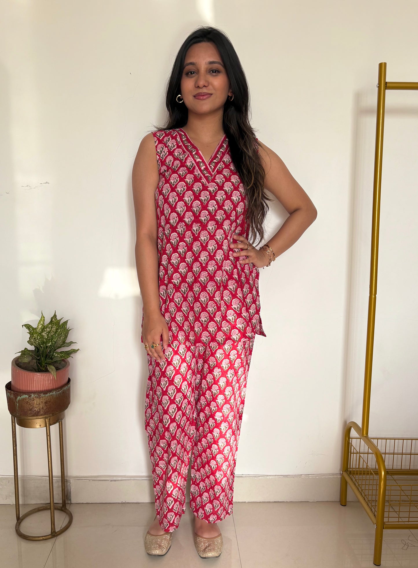Hand block Printed sleeveless cotton set