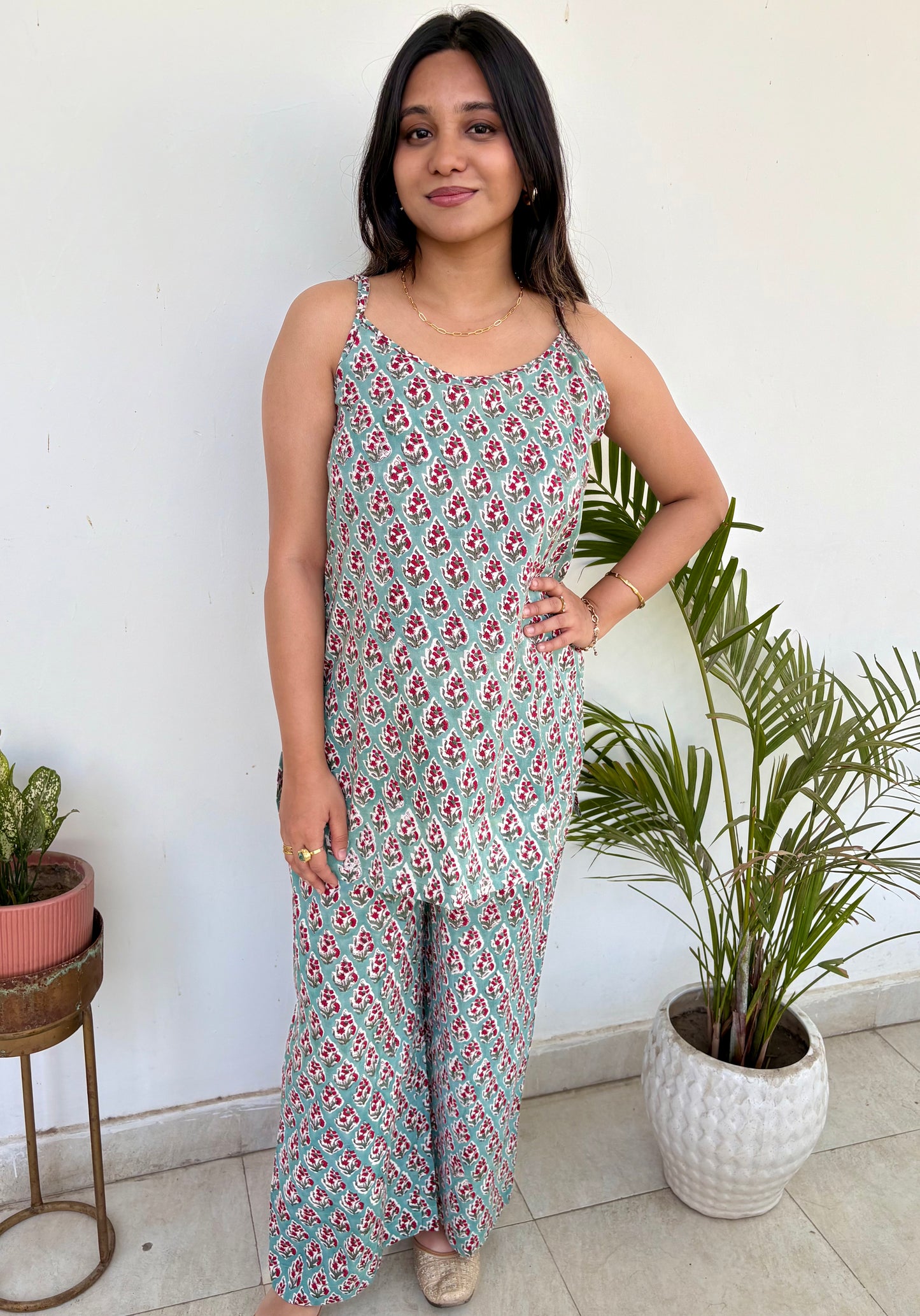 Spagetti style green block printed co-ord