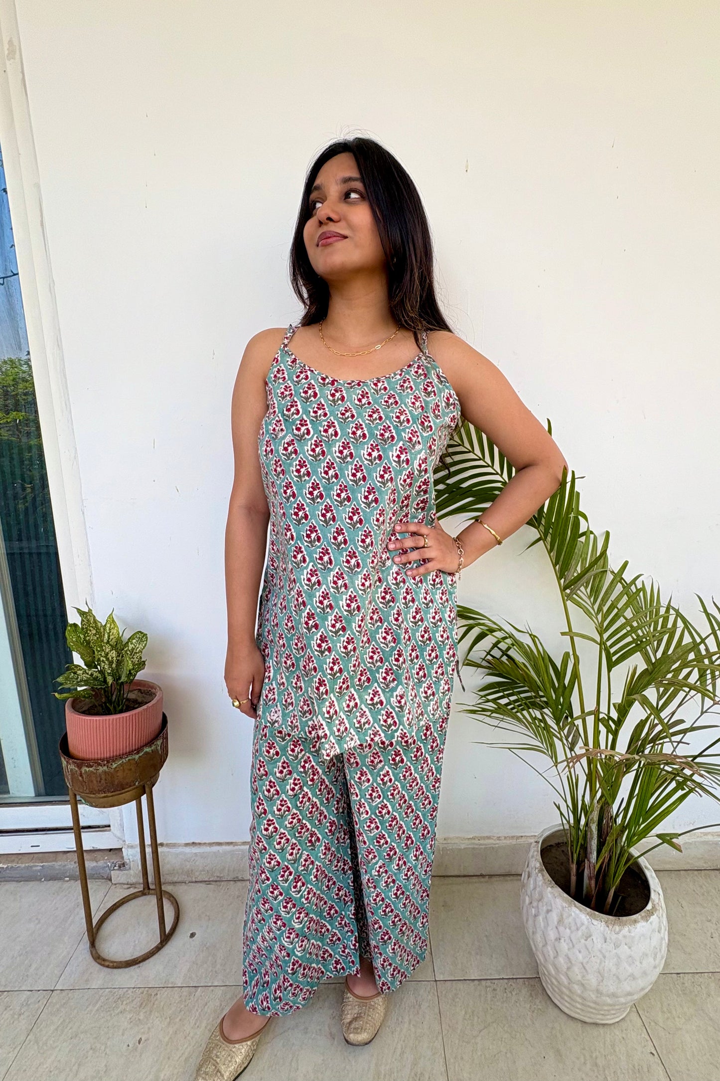 Spagetti style green block printed co-ord