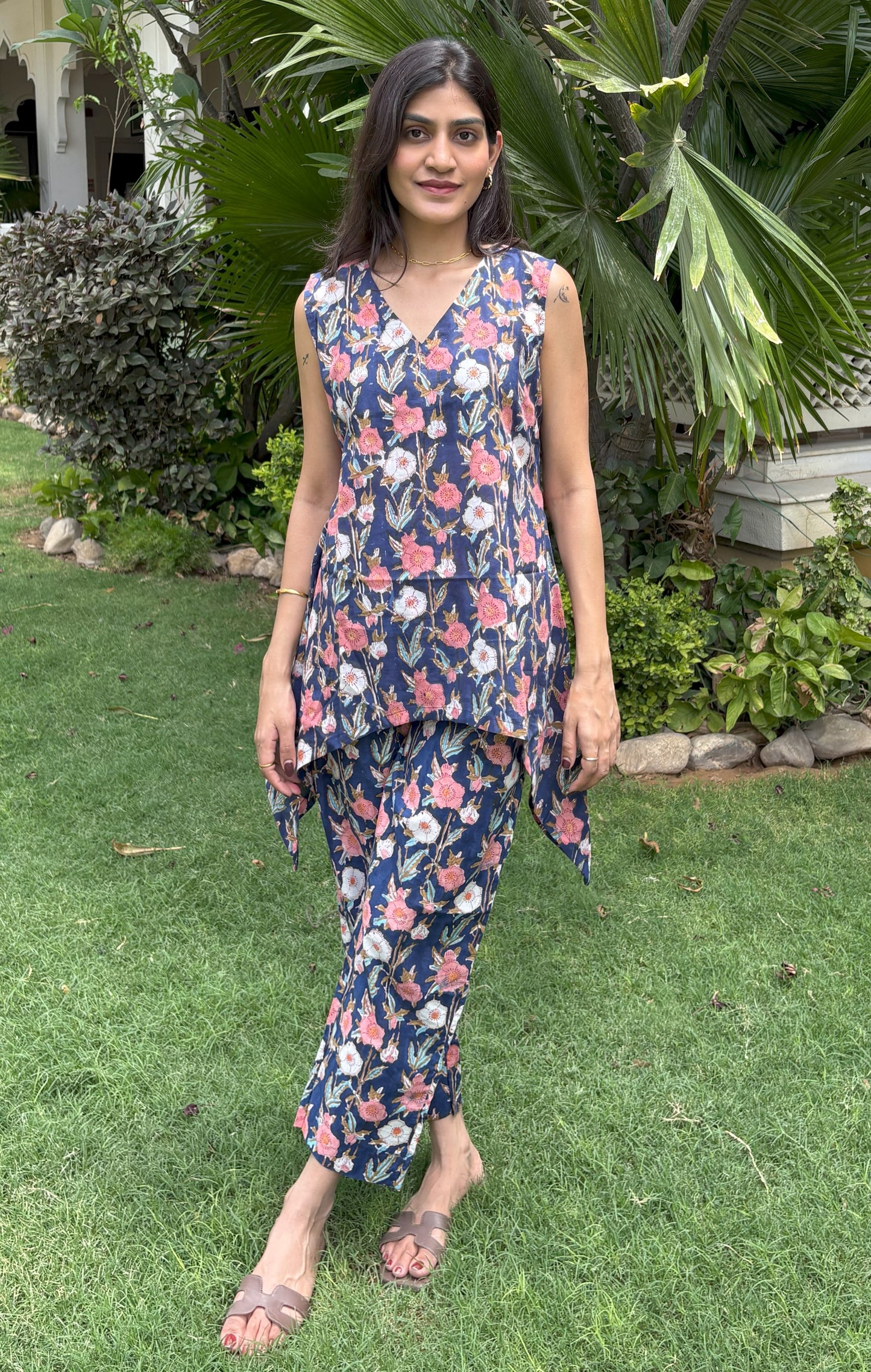 Naya Kurta Floral Set
